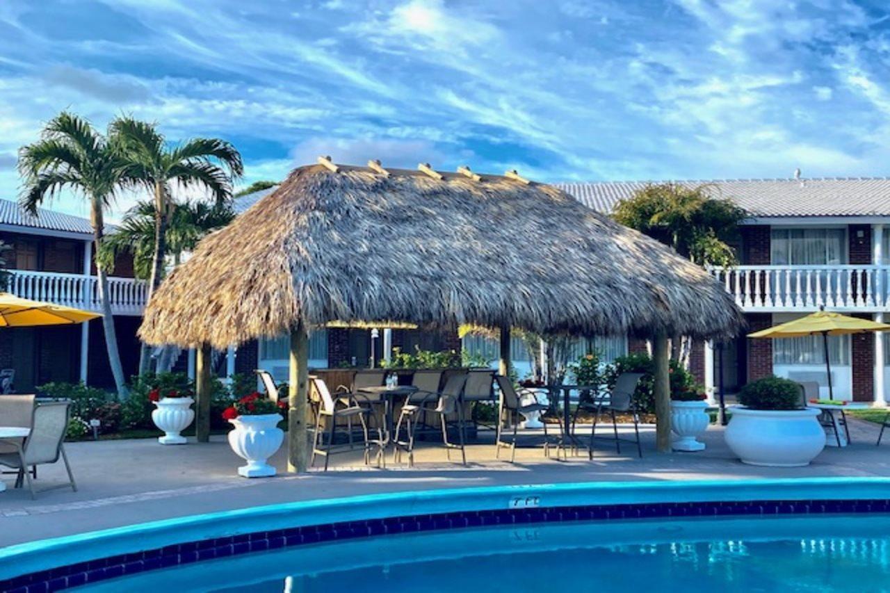 Best Western Palm Beach Lakes West Palm Beach Exterior photo